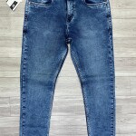 Logoff Ankle Fit Jeans pant