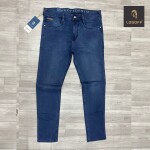 Logoff Ancle Fit Jeans